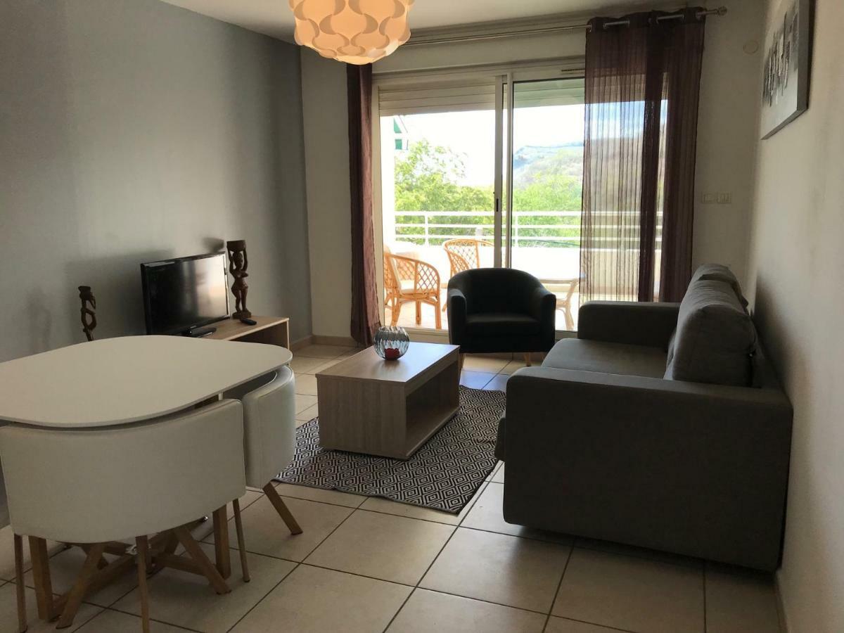 Meuble Homard Avec Jacuzzi Et Vue Mer Saint-Gilles-les Bains Ngoại thất bức ảnh